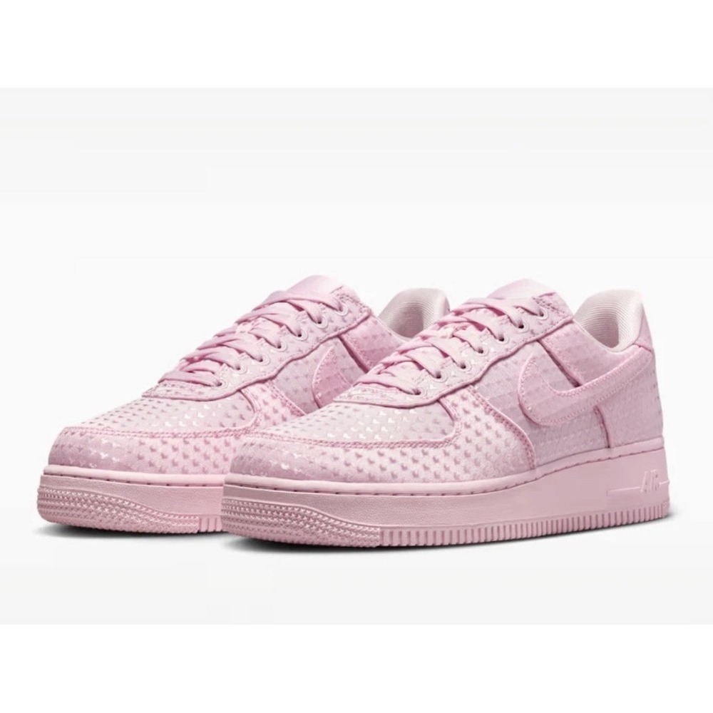 New Nike Air Force 1 Low SE Valentines Day Heart Locket Shoes Pink Size 10 w NIB